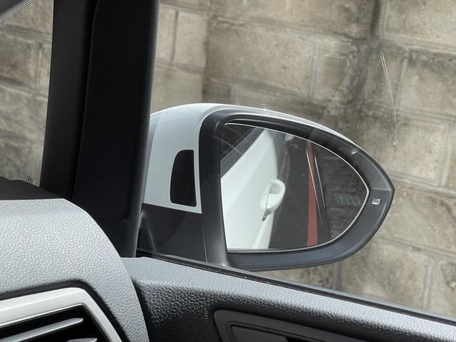 VOLKSWAGEN福斯 TOURAN  第4張相片