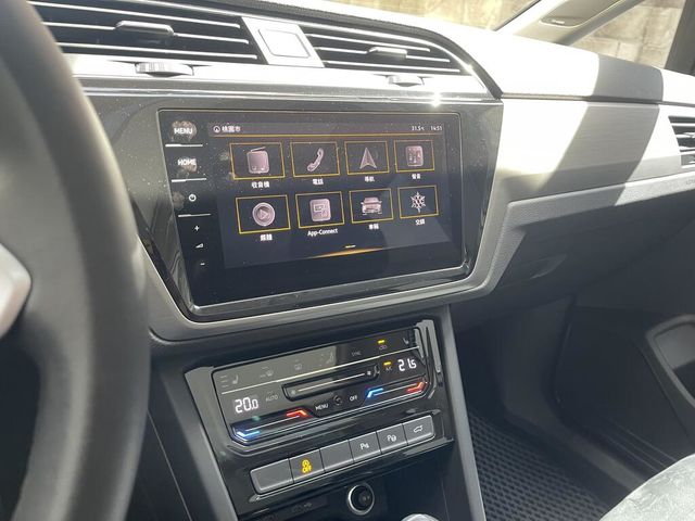 VOLKSWAGEN福斯 TOURAN  第7張相片