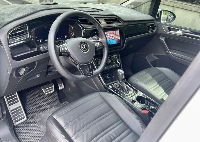 VOLKSWAGEN福斯 TOURAN  第4張相片