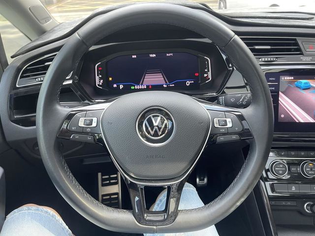 VOLKSWAGEN福斯 TOURAN  第5張相片