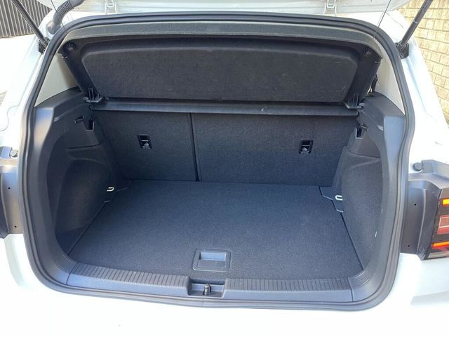 VOLKSWAGEN福斯 T-CROSS  第8張相片