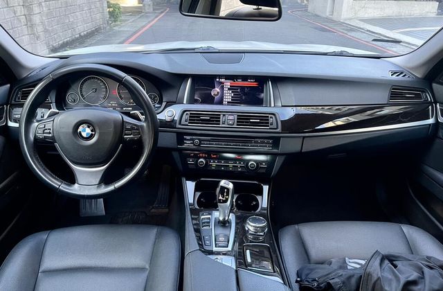 BMW寶馬 520I  第3張相片