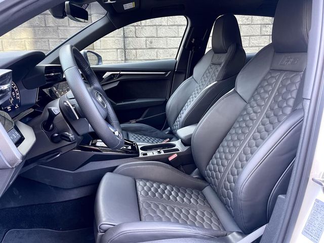 AUDI奧迪 RS3  第8張相片