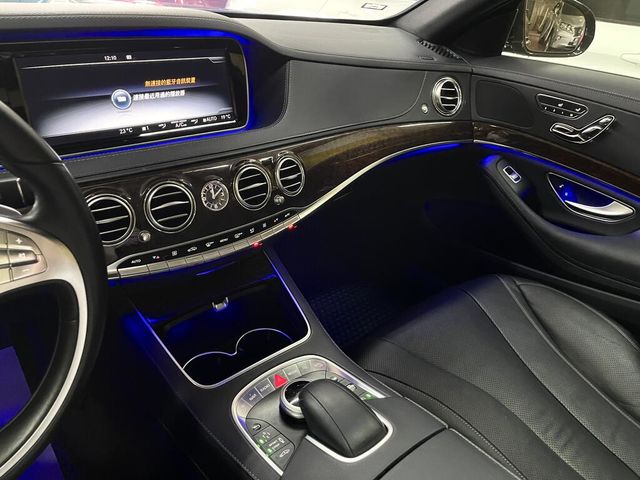 M-BENZ賓士 S400 LWB  第13張相片