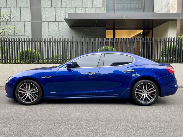 MASERATI瑪莎拉蒂 GHIBLI  第5張相片