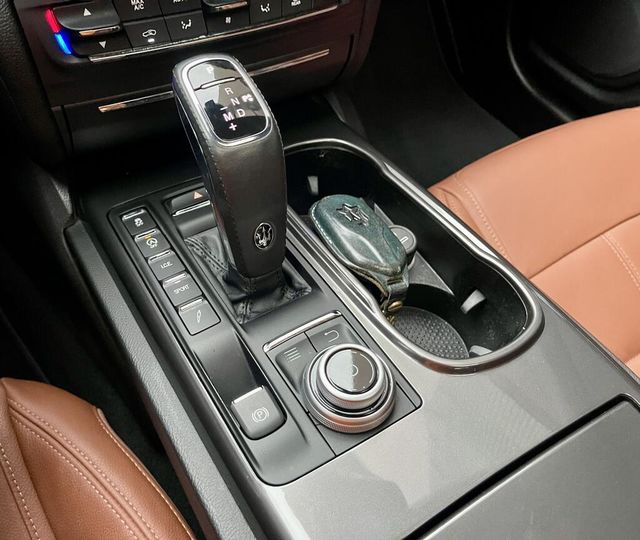 MASERATI瑪莎拉蒂 GHIBLI  第11張相片