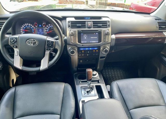 TOYOTA豐田 4RUNNER  第4張相片