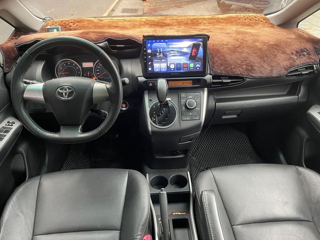 TOYOTA豐田 WISH  第3張相片