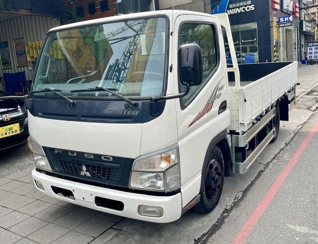 MITSUBISHI三菱 CANTER  第1張相片