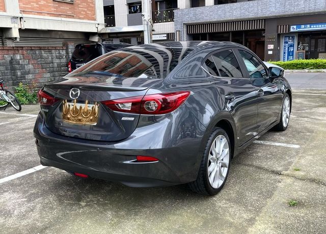 MAZDA馬自達 MAZDA 3  第2張相片
