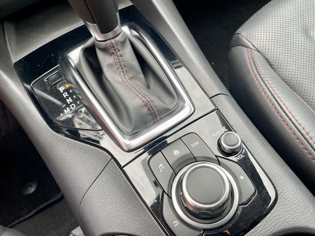 MAZDA馬自達 MAZDA 3  第8張相片