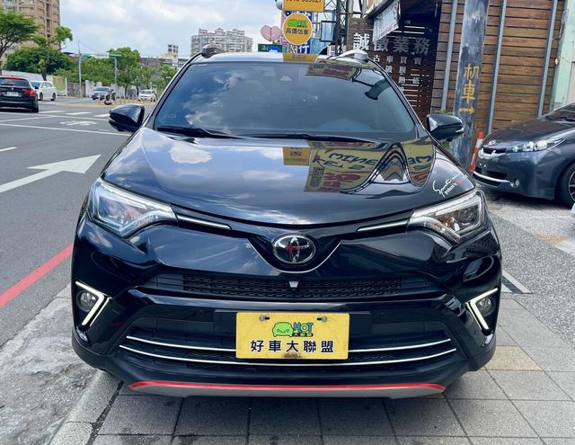 TOYOTA豐田 RAV4  第1張相片