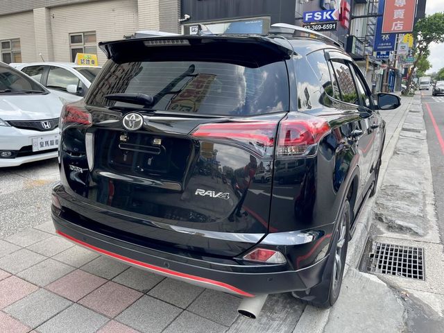 TOYOTA豐田 RAV4  第5張相片