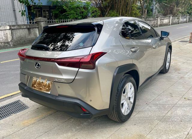 LEXUS凌志 UX250H  第2張相片