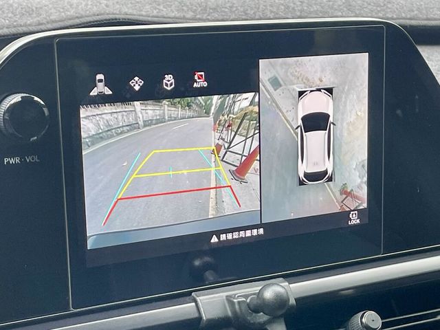 LEXUS凌志 UX250H  第6張相片