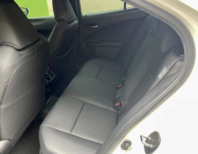 LEXUS凌志 UX250H  第4張相片