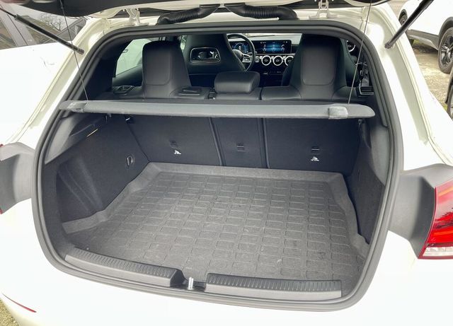 M-BENZ賓士 A200  第10張相片