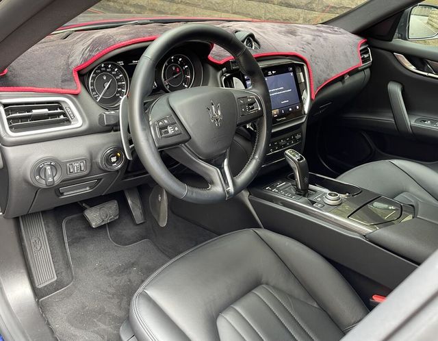 MASERATI瑪莎拉蒂 GHIBLI  第6張相片