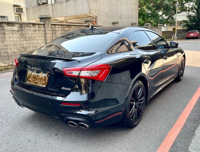 MASERATI瑪莎拉蒂 GHIBLI SQ4  第3張相片