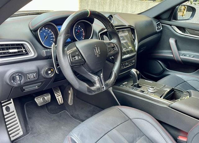 MASERATI瑪莎拉蒂 GHIBLI SQ4  第5張相片