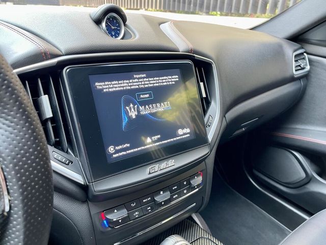 MASERATI瑪莎拉蒂 GHIBLI SQ4  第8張相片