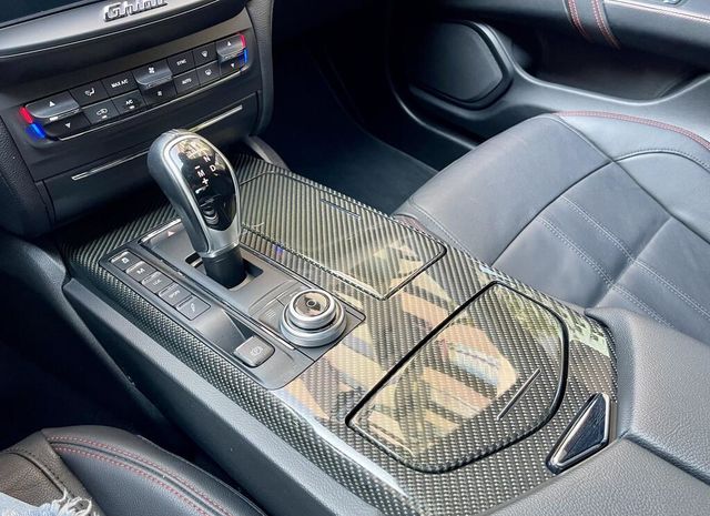 MASERATI瑪莎拉蒂 GHIBLI SQ4  第9張相片