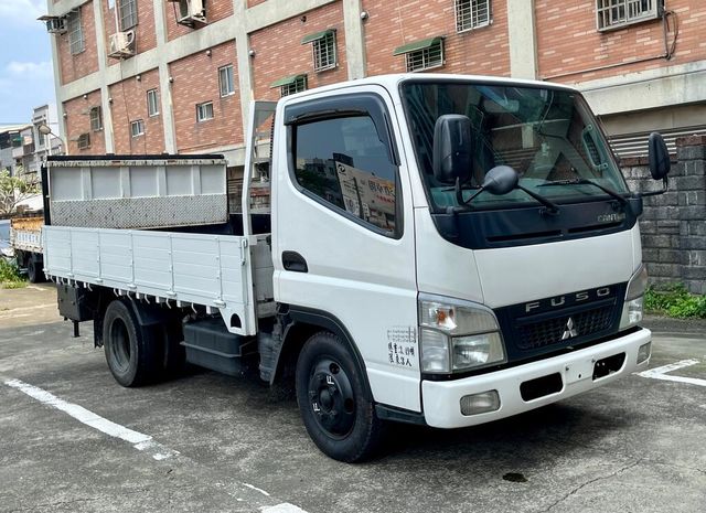 MITSUBISHI三菱 CANTER  第1張相片