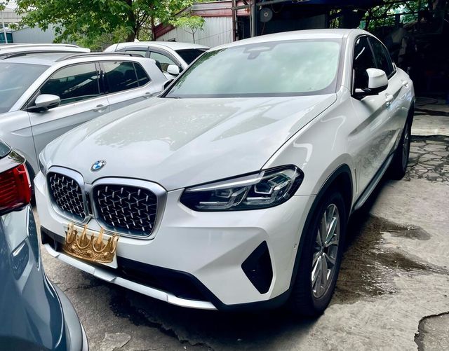 BMW寶馬 X4 XDRIVE20I  第1張相片