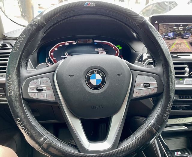 BMW寶馬 X4 XDRIVE20I  第4張相片