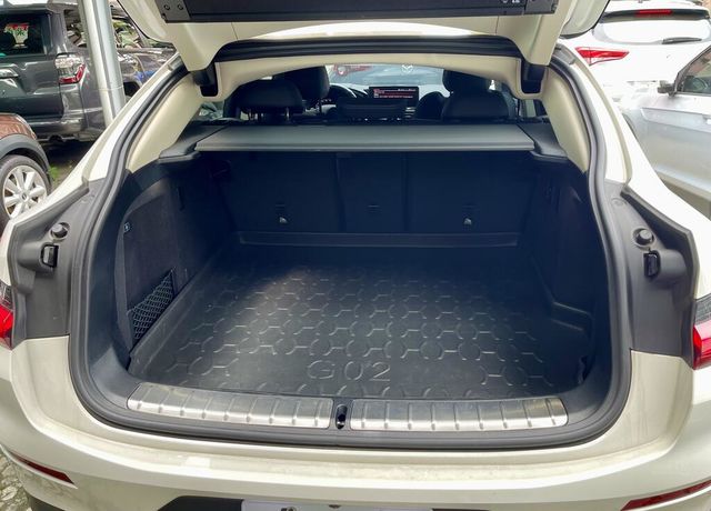 BMW寶馬 X4 XDRIVE20I  第7張相片