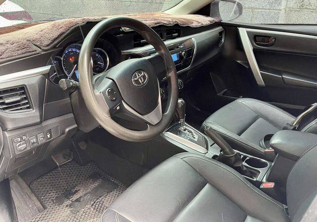 TOYOTA豐田 ALTIS  第4張相片