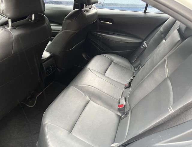 TOYOTA豐田 ALTIS  第7張相片