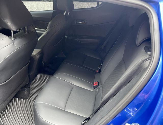 TOYOTA豐田 C-HR  第6張相片