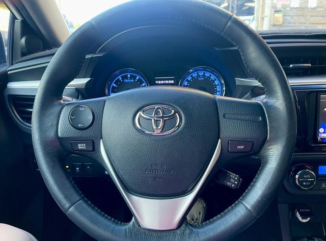 TOYOTA豐田 ALTIS  第4張相片