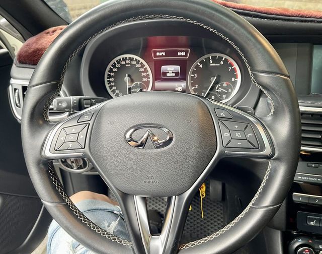 INFINITI無限 Q30  第6張相片