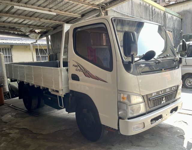 MITSUBISHI三菱 CANTER  第1張相片