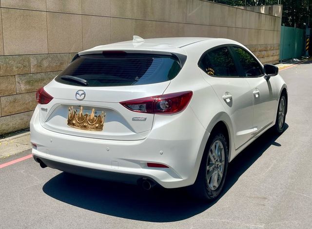 MAZDA馬自達 MAZDA 3  第2張相片