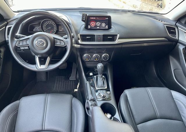 MAZDA馬自達 MAZDA 3  第3張相片