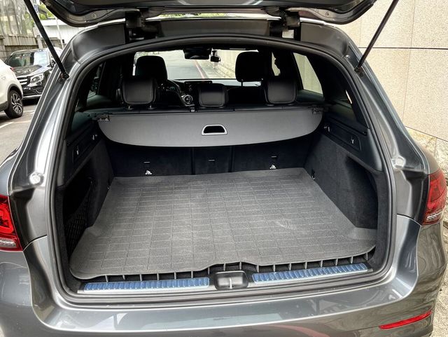 M-BENZ賓士 GLC300  第11張相片