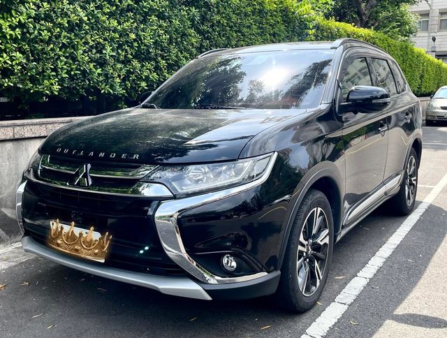 MITSUBISHI三菱 OUTLANDER  第1張相片