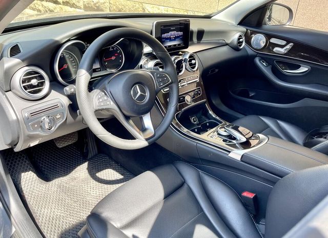 M-BENZ賓士 C300  第10張相片
