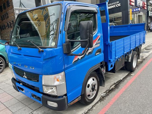 MITSUBISHI三菱 CANTER  第3張相片