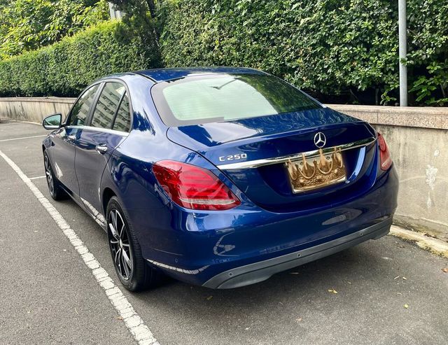 M-BENZ賓士 C250  第2張相片