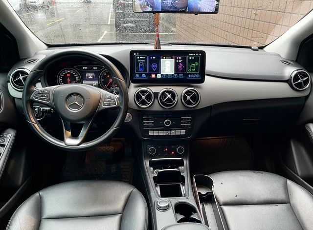 M-BENZ賓士 B200  第3張相片