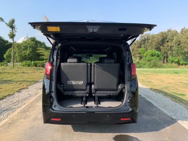 TOYOTA豐田 ALPHARD  第5張相片
