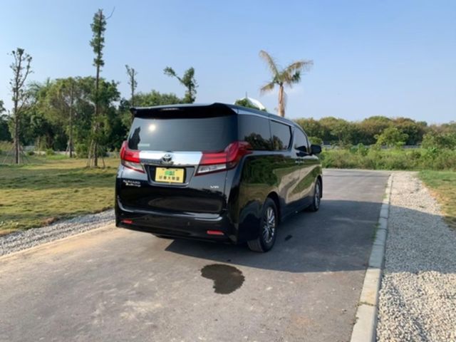 TOYOTA豐田 ALPHARD  第7張相片