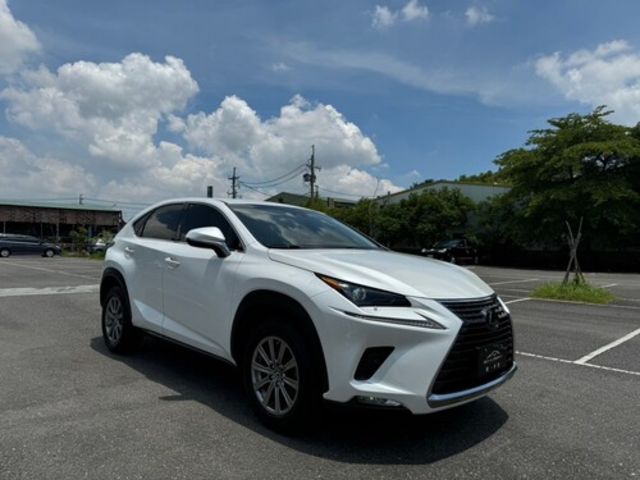 LEXUS凌志 NX200  第2張相片