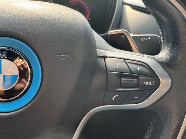 BMW寶馬 I8  第12張相片
