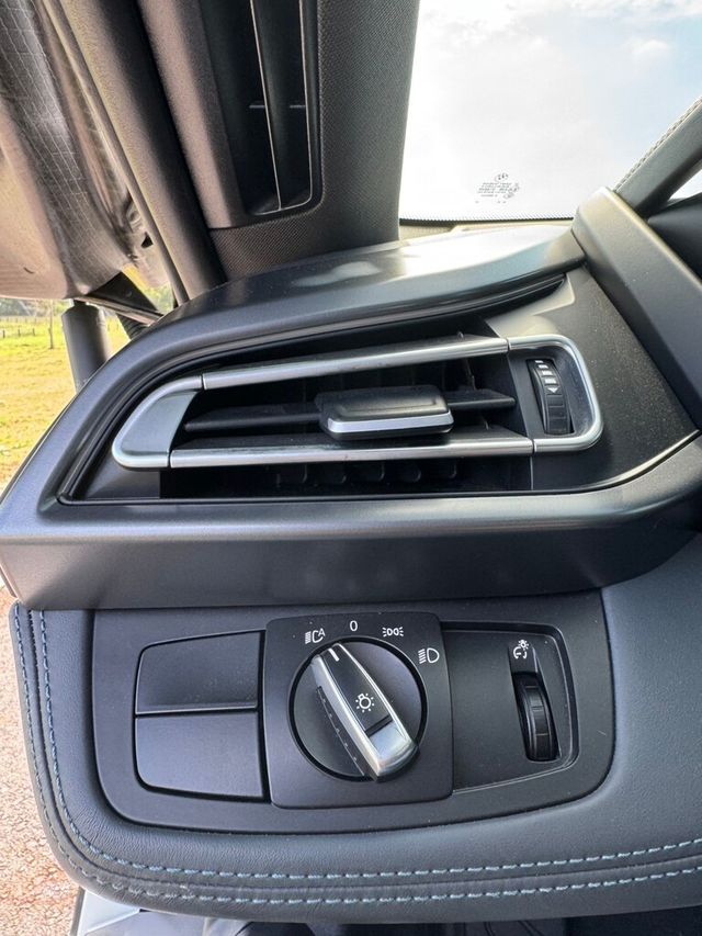 BMW寶馬 I8  第13張相片