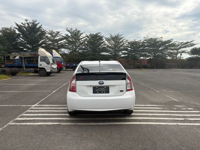 TOYOTA豐田 PRIUS  第6張相片